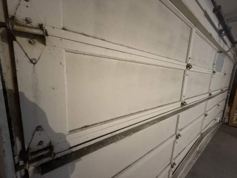 Wood Garage Door - 16 ft x 7 ft, photo 4