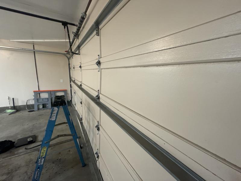 Wood Garage Door - 15 ft 9 in x 7 ft, photo 4
